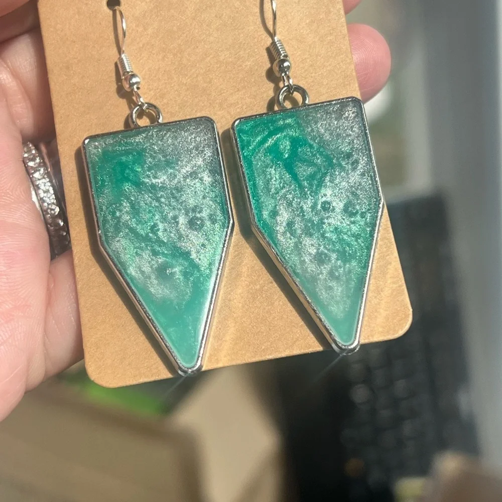 Handmade Green and Silver Geometric Earrings with Crystalline Texture - Picture 3 of 6